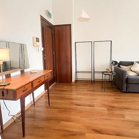 شقة Casa Agustina, And Sunny With Optional Parking