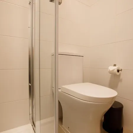 Casa Agustina, And Sunny With Optional Parking ポルト