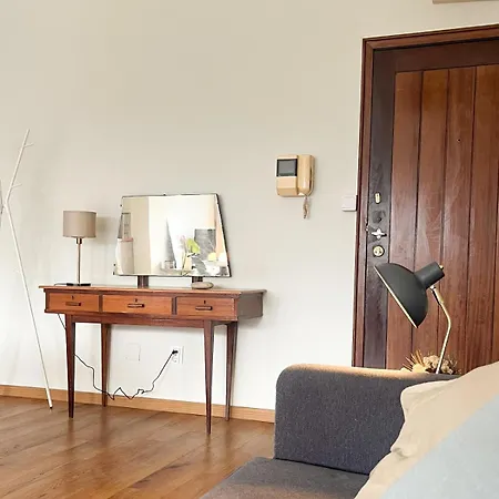 Casa Agustina, Bright & Stylish Near Praca Da Republica Daire *